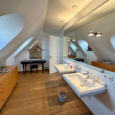 Luxus Suite Mit Einmaligem Blick Auf Die Frauenkirche Дрезден Екстериор снимка