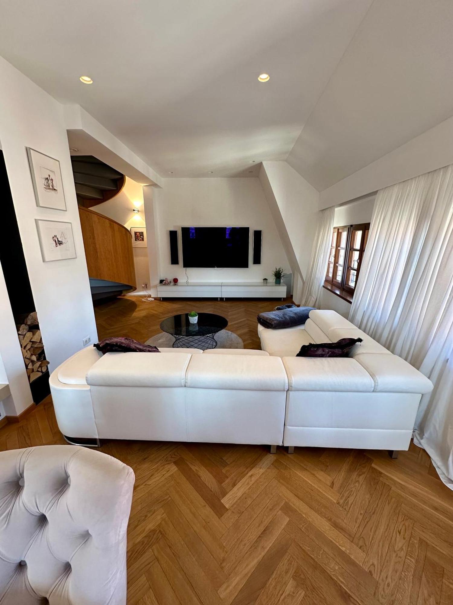 Luxus Suite Mit Einmaligem Blick Auf Die Frauenkirche Дрезден Екстериор снимка